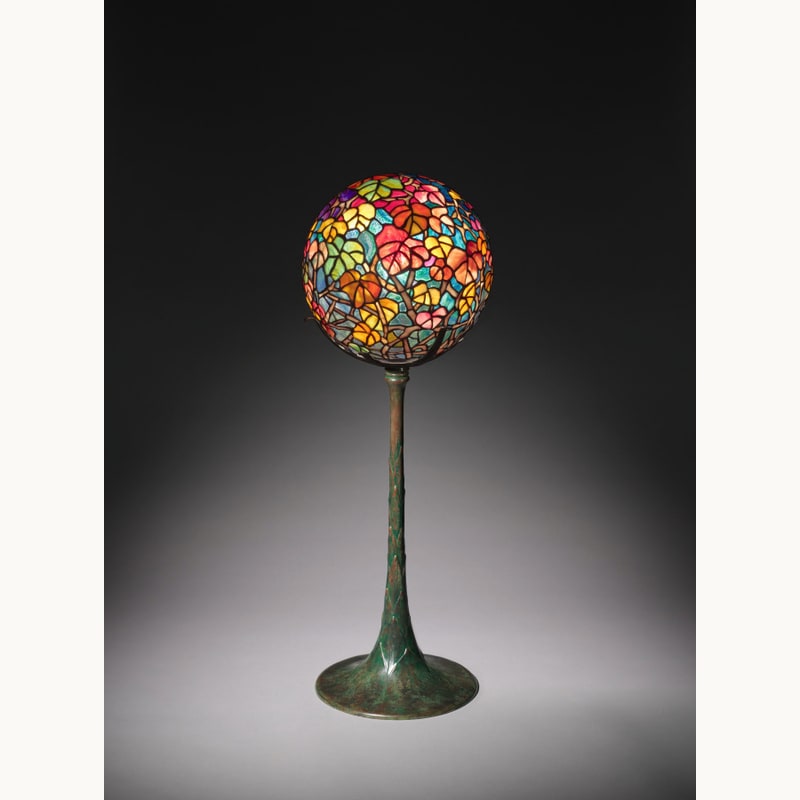 Autumn Leaf Globe Table Lamp